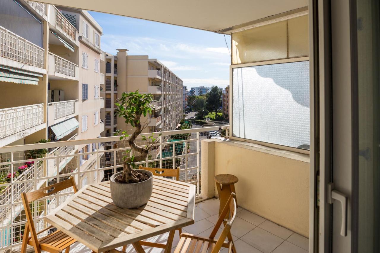 Appartement 55M2, Tres Proche Plage, Hippodrome, Tous Commerces Cagnes-sur-Mer Exterior photo